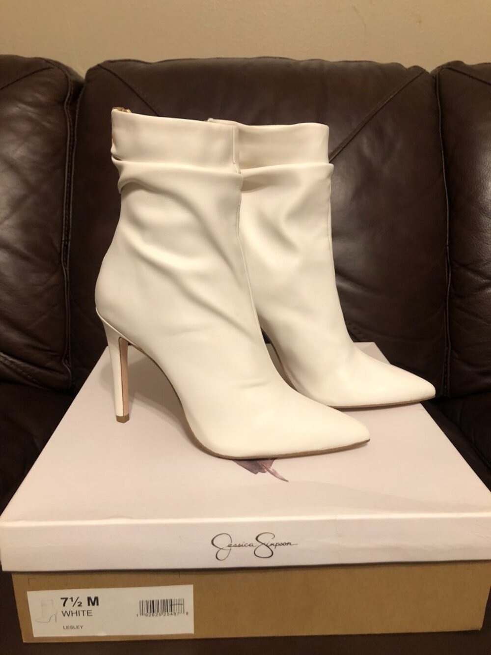 NIB Jessica Simpson White Lesley Slouch Ankle Booties Heel Pointed Toe Sz 7.5